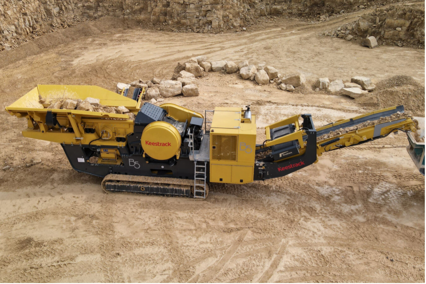 kruszarka mobilna keestrack na placu budowy